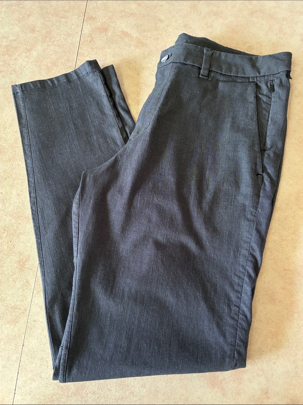 Lululemon Men's Commission Dark Grey Pant Slim Warpstreme Size 36"